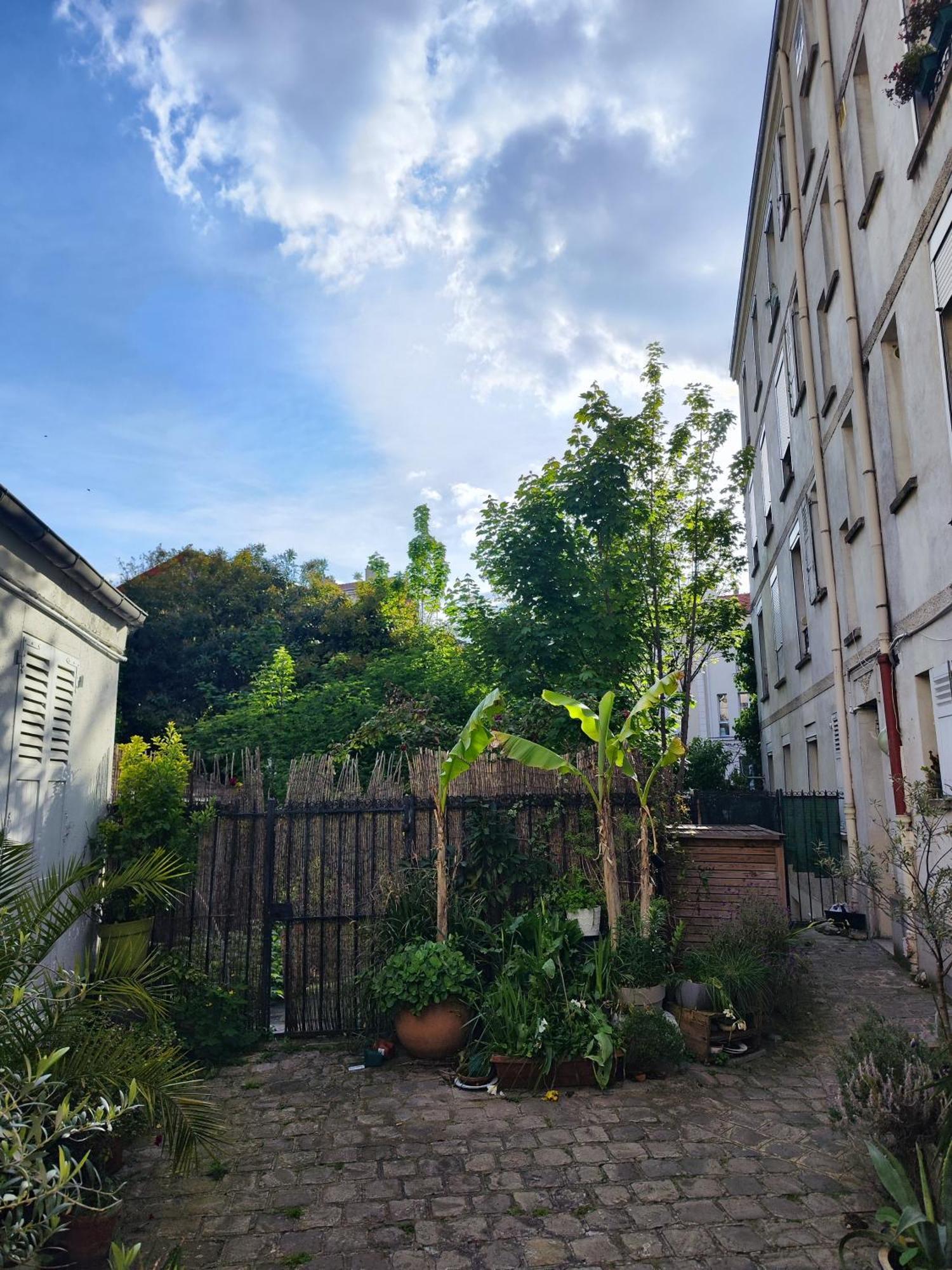 Charming Parisian Studio! Ιβρύ-συρ-Σεν Εξωτερικό φωτογραφία
