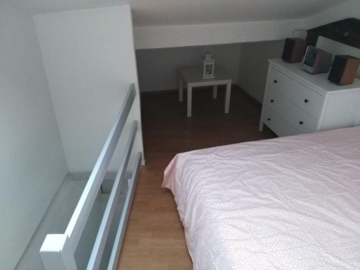 Charming Parisian Studio! Ιβρύ-συρ-Σεν Εξωτερικό φωτογραφία