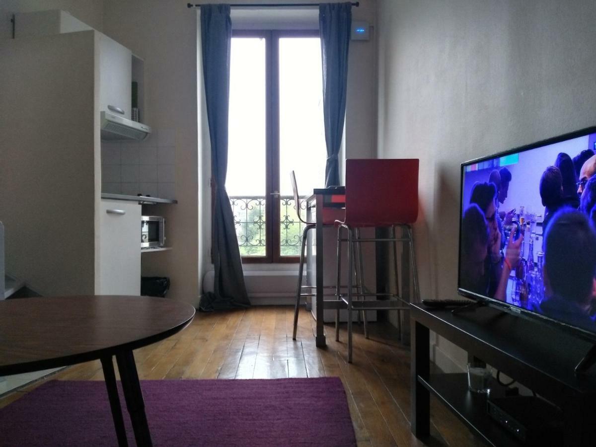 Charming Parisian Studio! Ιβρύ-συρ-Σεν Εξωτερικό φωτογραφία